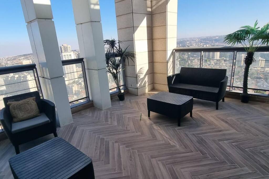 Jtower Royal Suites - The Penthouse - Alefimmoed Jeruzalem Buitenkant foto