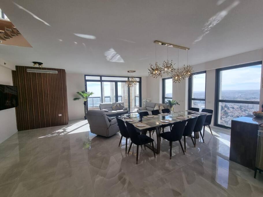 Jtower Royal Suites - The Penthouse - Alefimmoed Jeruzalem Buitenkant foto
