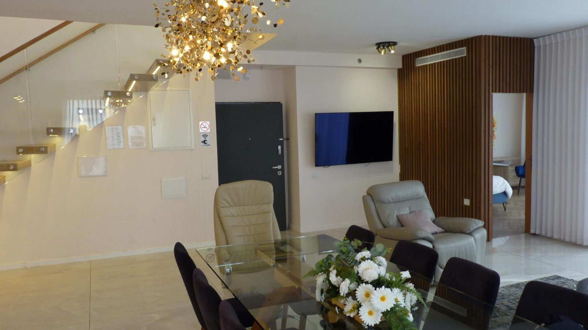 Jtower Royal Suites - The Penthouse - Alefimmoed Jeruzalem Buitenkant foto